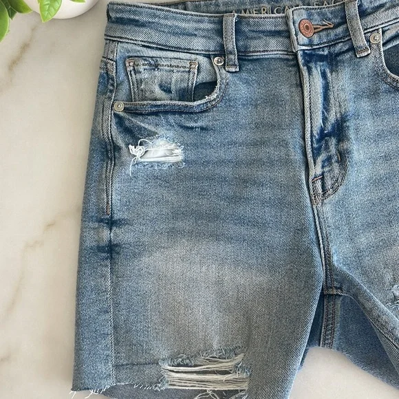 American eagle mom Jean shorts - Picture 2 of 6